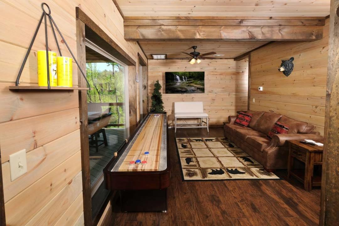 Mountain Time Villa Gatlinburg Exterior photo