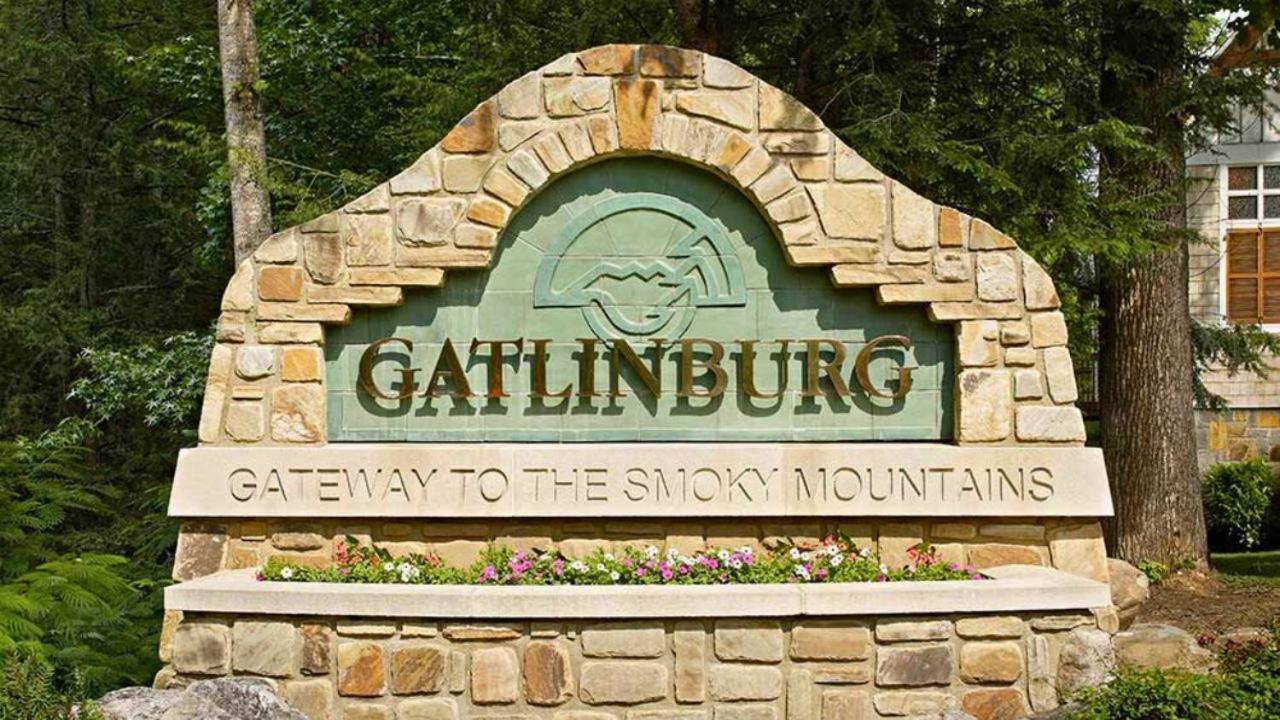 Mountain Time Villa Gatlinburg Exterior photo